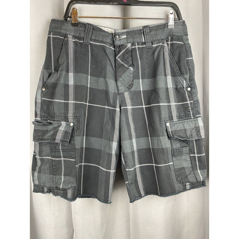 OP Mens Sz 34 Black & Gray Plaid Cargo Raw Hem Shorts